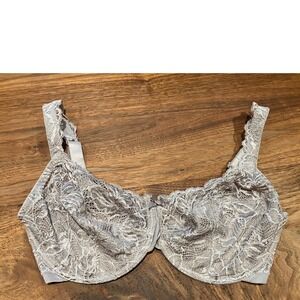 Bali 6543 Lace Desire Unlined Underwire Bra Silver Grey 36DD Floral Lace